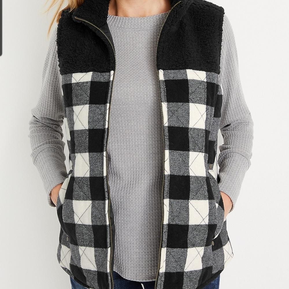 Maurices Buffalo Plaid Sherpa Vest, XL